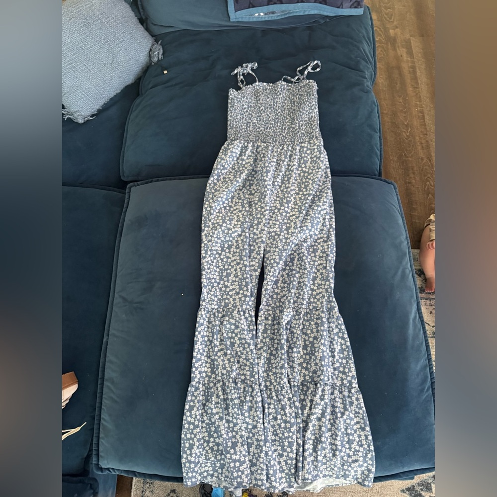 4 Dresses